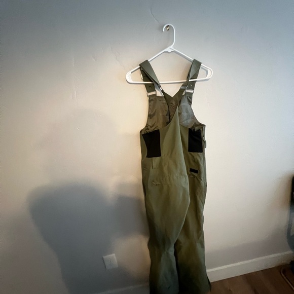 Roxy Rideout Green Ski or Snowboard Bib Pants - Picture 10 of 14